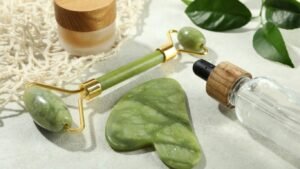 Gua Sha Danger : Ce Que Vous Devez Savoir Avant de Commencer !